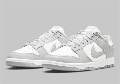 nike dunks grey damen|grey Nike dunks size 7.